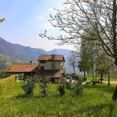 Вилла Casa Vacanza Pratolungo Zogno Экстерьер фото
